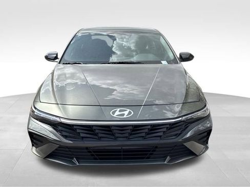 New 2026 Hyundai Elantra Sport FWD image 8