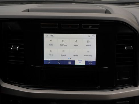 Used 2023 Ford F250 XLT AWD/4WD image 15