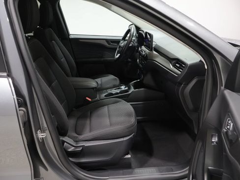 Used 2025 Ford Escape Active AWD/4WD image 21