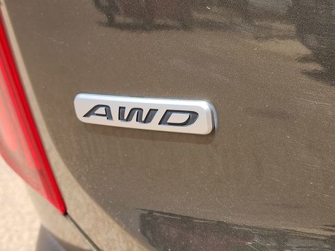 Used 2022 Kia Telluride SX w/ SX Prestige Package AWD/4WD image 8