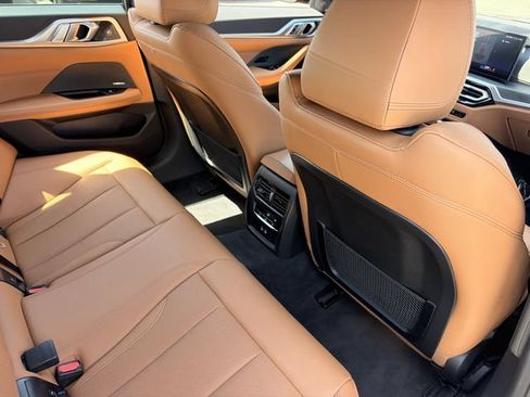 Used 2023 BMW i4 eDrive40 RWD image 16