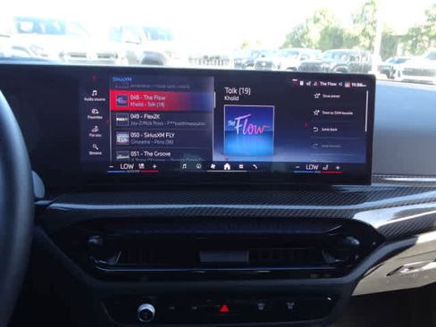 Used 2025 BMW M440i w/ Premium Package image 27