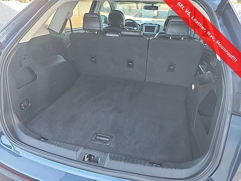 Used 2018 Ford Edge SEL w/ Equipment Group 201A image 14