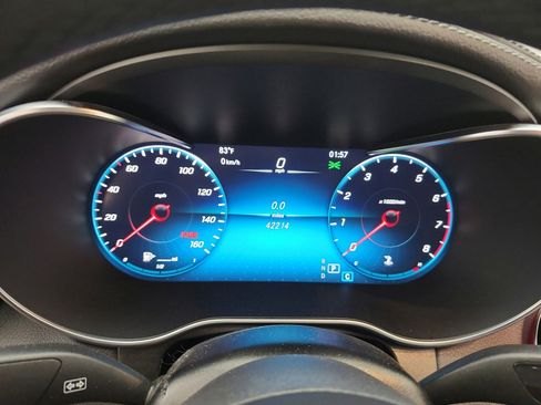 Used 2022 Mercedes-Benz GLC 300 4MATIC Coupe image 12