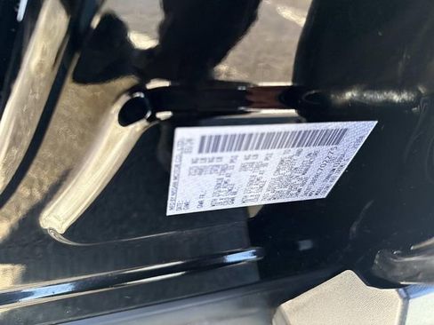 Used 2024 Nissan Rogue SV image 22