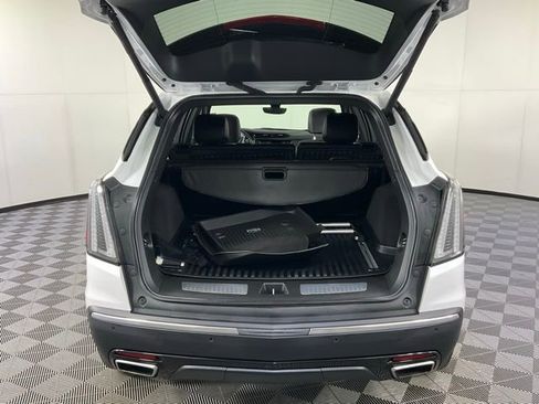 Certified 2023 Cadillac XT5 Sportv w/ Technology Package AWD/4WD image 30