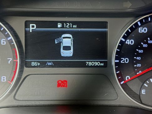 Used 2022 Kia Forte GT-Line FWD image 16