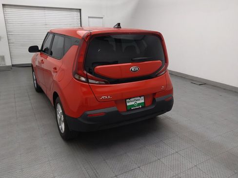 Used 2020 Kia Soul S FWD image 6
