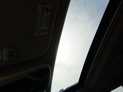 Used 2022 Subaru Outback Onyx Edition XT w/ Popular Package #2 image 7