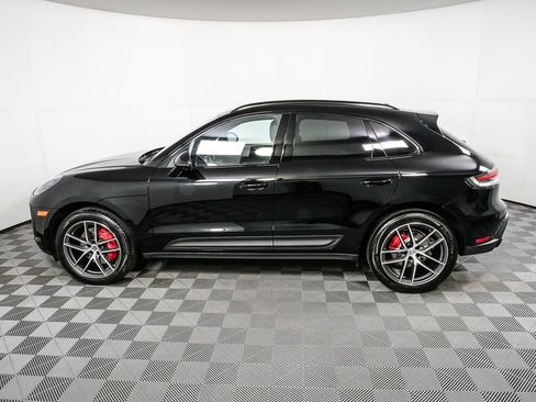 Used 2023 Porsche Macan S w/ Premium Package Plus AWD/4WD image 2