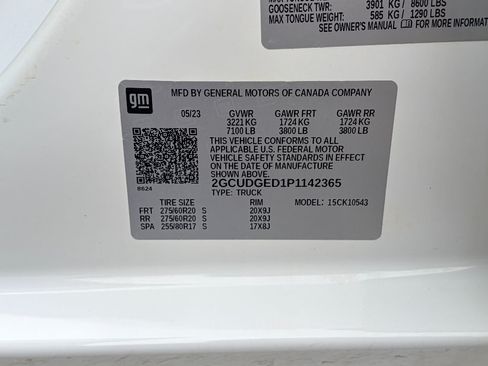Used 2023 Chevrolet Silverado 1500 LTZ w/ LTZ Convenience Package II AWD/4WD image 35