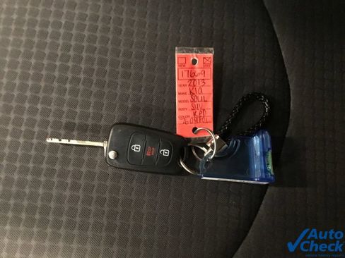 Used 2013 Kia Soul FWD image 44