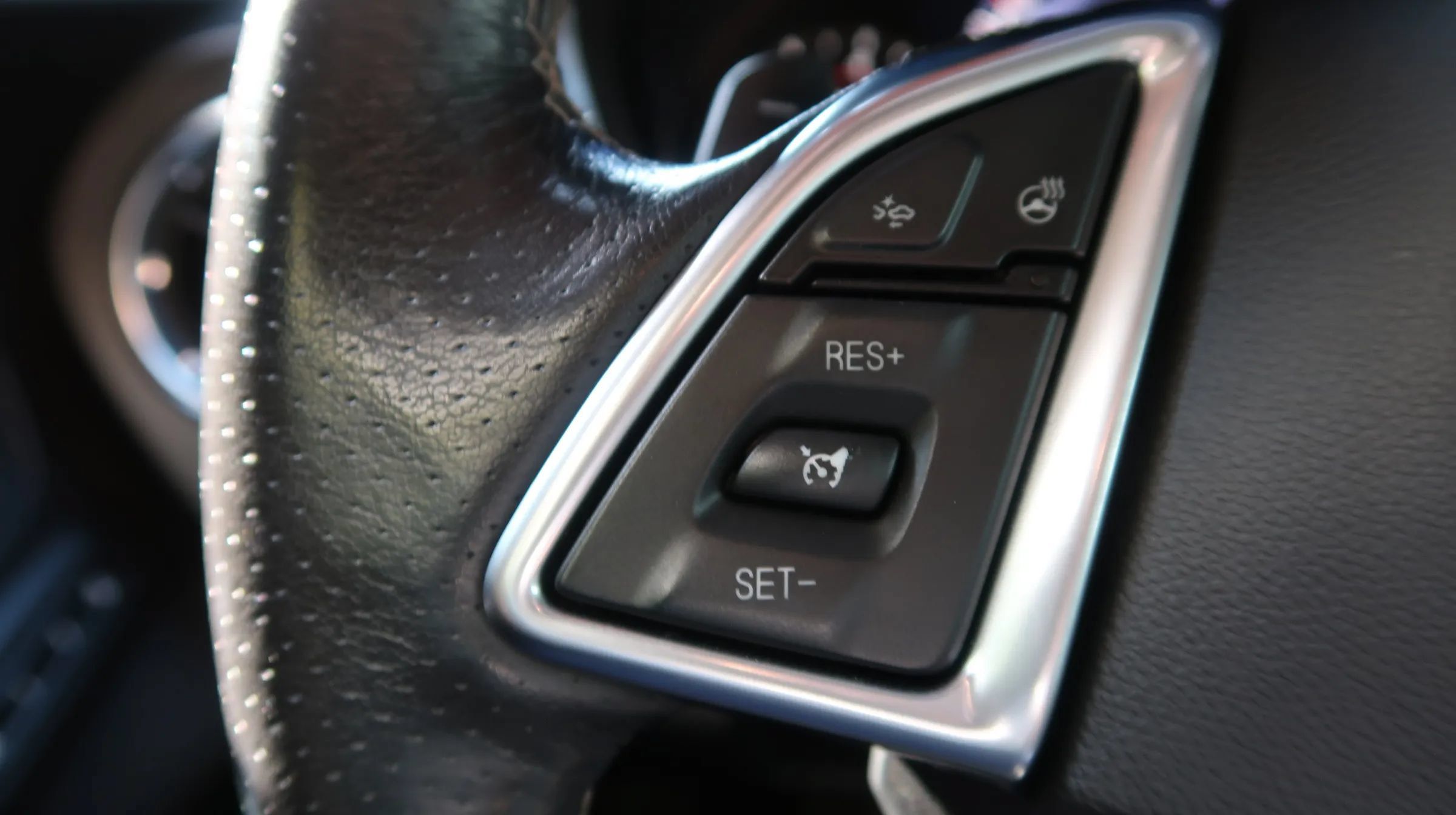 Used 2021 Chevrolet Camaro SS RWD image 36
