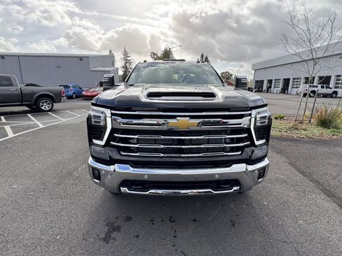 New 2026 Chevrolet Silverado 3500 LTZ w/ LTZ Plus Package image 3