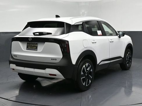 New 2026 Nissan Kicks SV w/ SV Premium Package AWD/4WD image 4