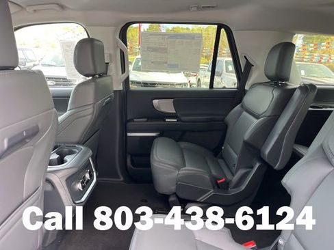 New 2026 Ford Expedition Active RWD image 12