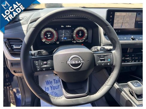 Used 2026 Nissan Rogue Platinum w/ Platinum Premium Package AWD/4WD image 12