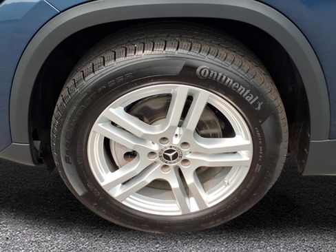 Certified 2023 Mercedes-Benz GLA 250 4MATIC image 9