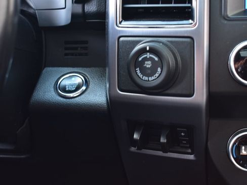 Used 2019 Ford Expedition Platinum AWD/4WD image 44