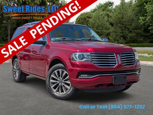 Used 2016 Lincoln Navigator Select RWD image 1