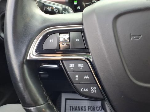 Certified 2022 Lincoln Nautilus Reserve w/ Equipment Group 201A image 23