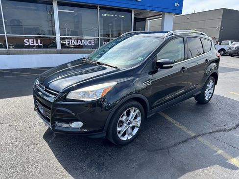 Used 2014 Ford Escape Titanium image 3
