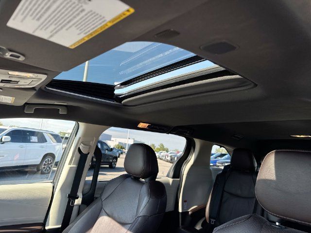 Used 2021 Toyota Sienna Platinum AWD/4WD image 19