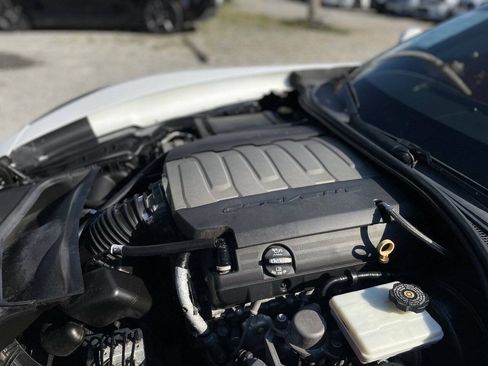 Used 2016 Chevrolet Corvette Stingray Coupe RWD image 22