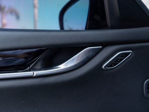 Used 2022 Maserati Ghibli Modena image 31