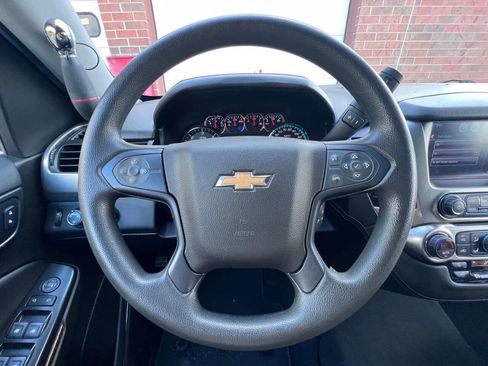 Used 2020 Chevrolet Tahoe 4WD image 30