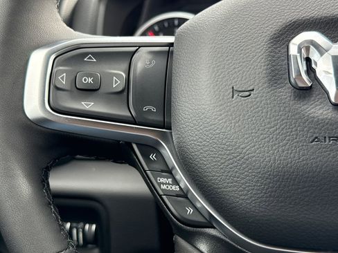 New 2026 RAM 1500 4x4 Crew Cab image 28