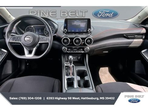 Used 2025 Nissan Sentra SR FWD image 13