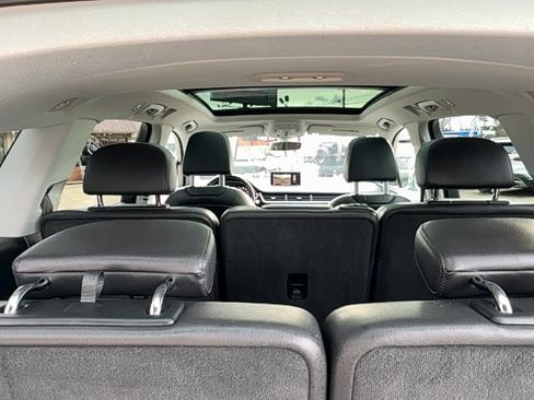 Used 2017 Audi Q7 3.0T Premium Plus image 11