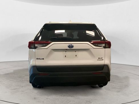 Used 2024 Toyota RAV4 XLE image 4