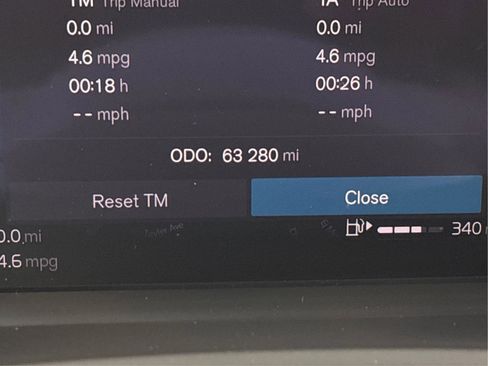 Used 2023 Volvo XC90 B6 Plus image 50