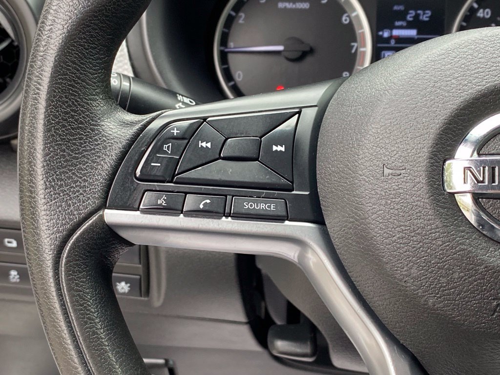 Used 2020 Nissan Kicks S FWD image 15