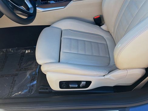 Used 2021 BMW 430i Convertible w/ Parking Assistance Package image 18