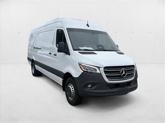 New 2025 Mercedes-Benz Sprinter 3500 video 3