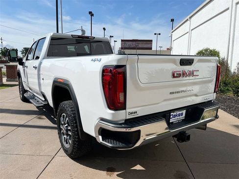 Used 2021 GMC Sierra 2500 SLT w/ SLT Convenience Package image 6
