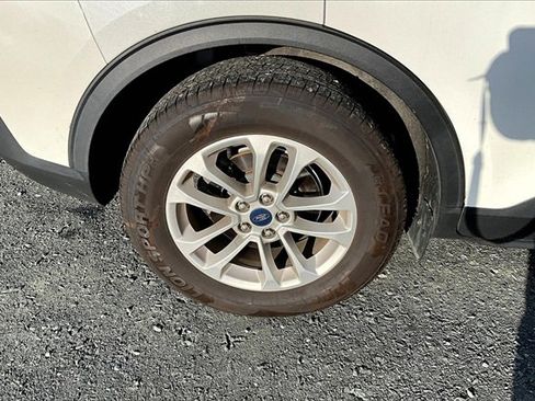 Used 2020 Ford Escape SE image 5