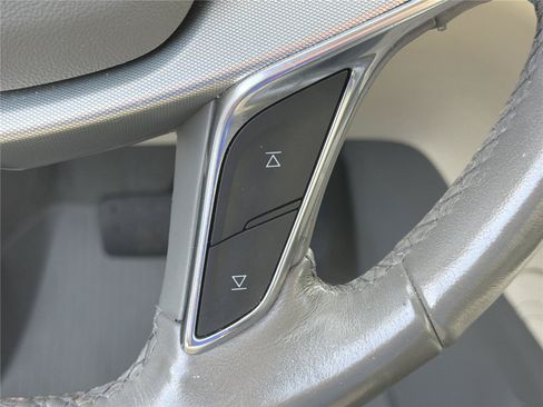 Used 2022 Cadillac XT5 Premium Luxury FWD image 28