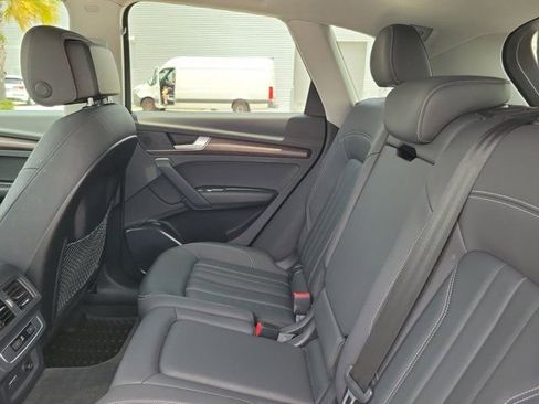 Certified 2023 Audi Q5 Premium w/ Convenience Package AWD/4WD image 11