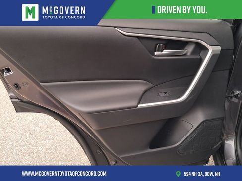 Used 2024 Toyota RAV4 XLE w/ Convenience Package AWD/4WD image 19