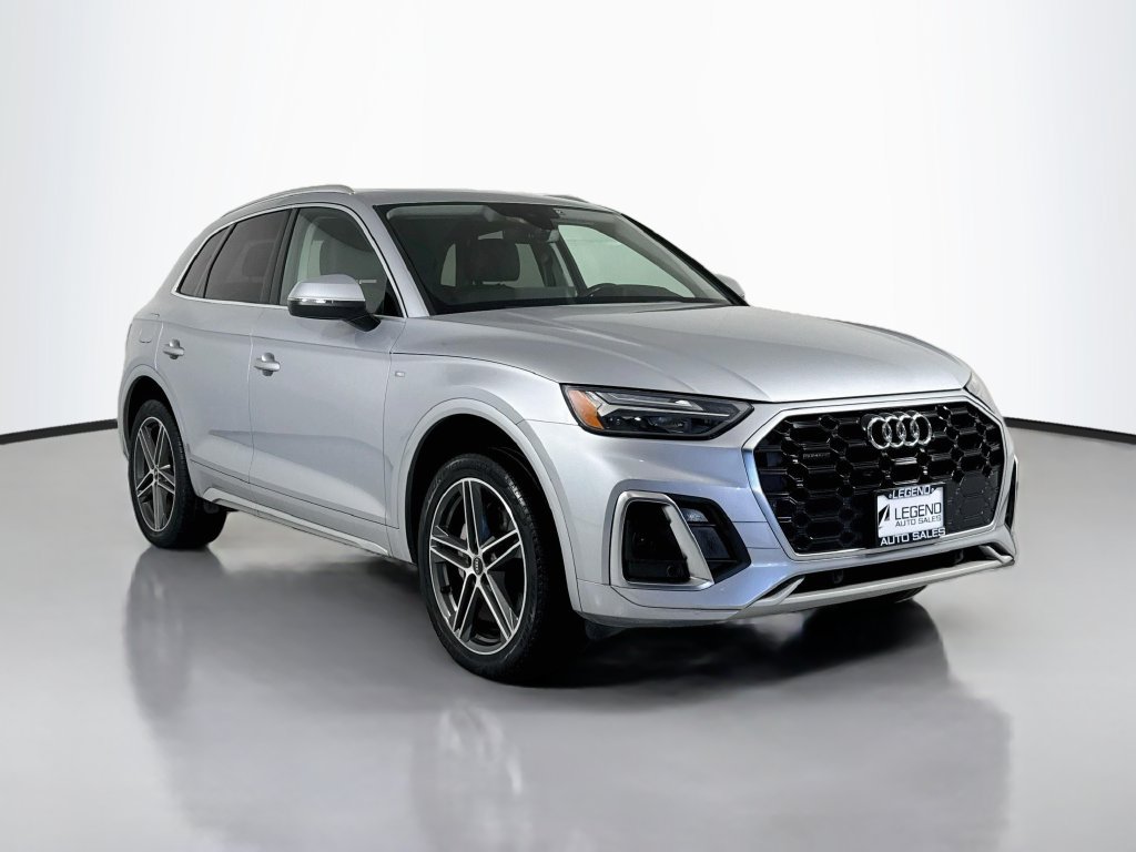 Used 2021 Audi Q5 e Premium w/ Convenience Package AWD/4WD image 4