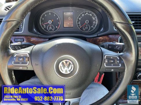 Used 2013 Volkswagen Passat 2.5 SEL image 17
