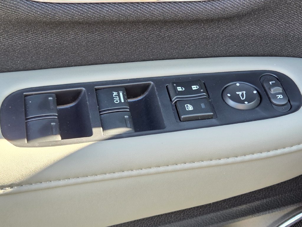 Certified 2021 Honda HR-V EX image 28