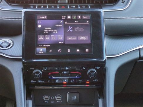 Used 2024 Jeep Grand Cherokee Altitude image 18