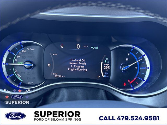 Used 2024 Chrysler Pacifica Limited FWD image 29