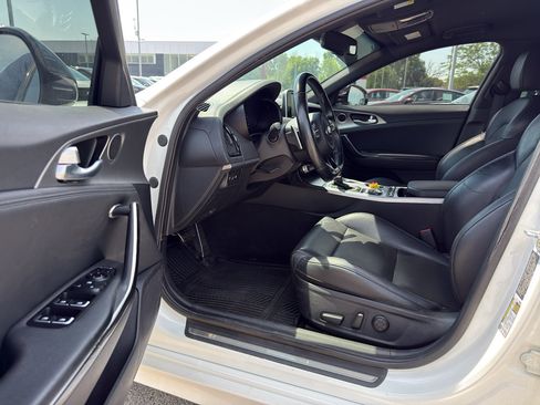 Used 2019 Kia Stinger GT AWD/4WD image 10