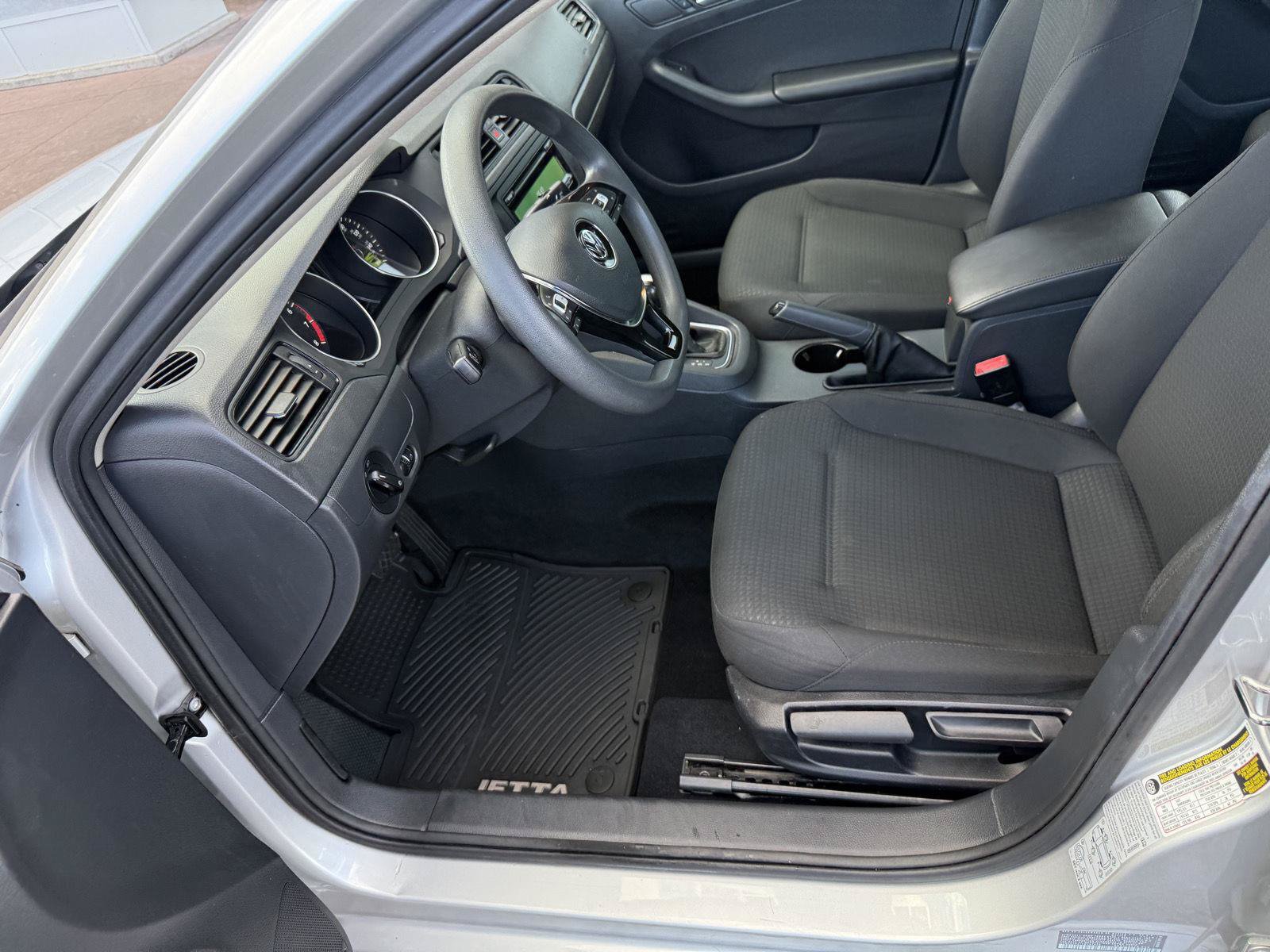 Used 2015 Volkswagen Jetta S FWD image 17